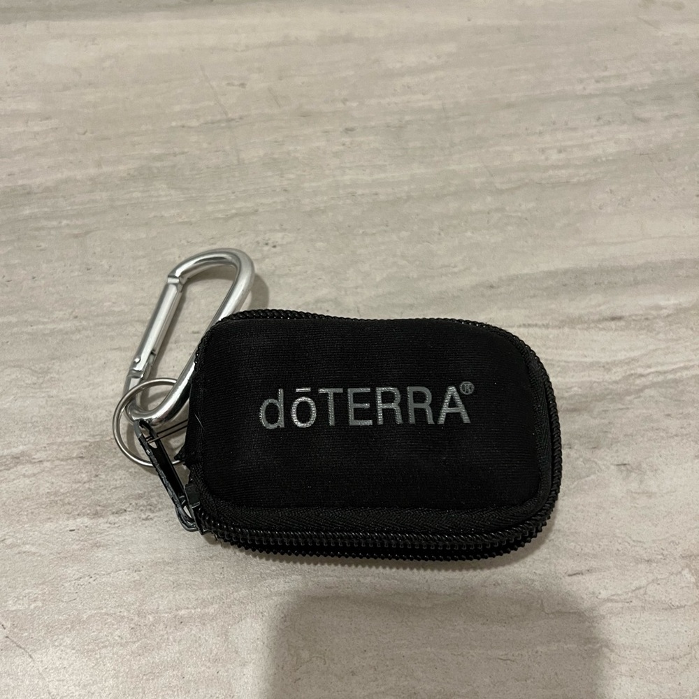 Doterra key ring carrier